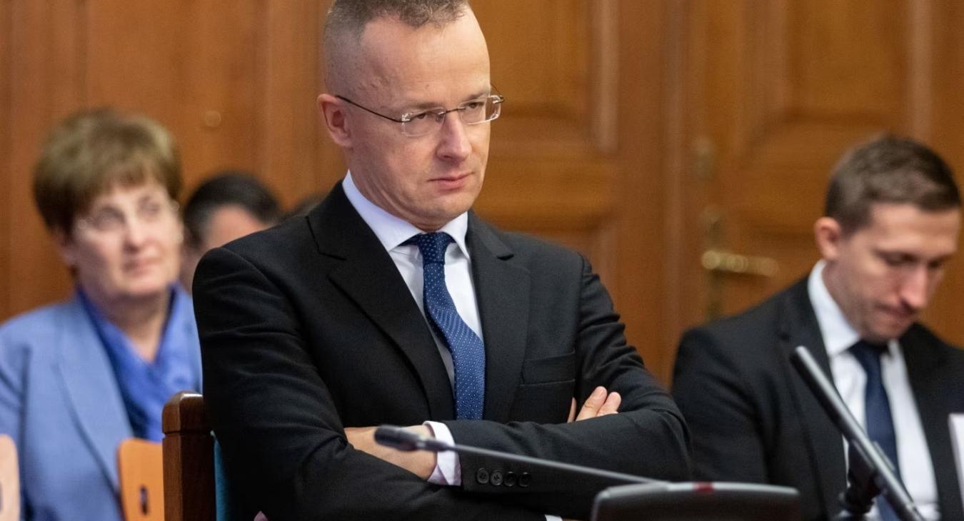 Szijjártóéknak újabb, titokzatos tervük van