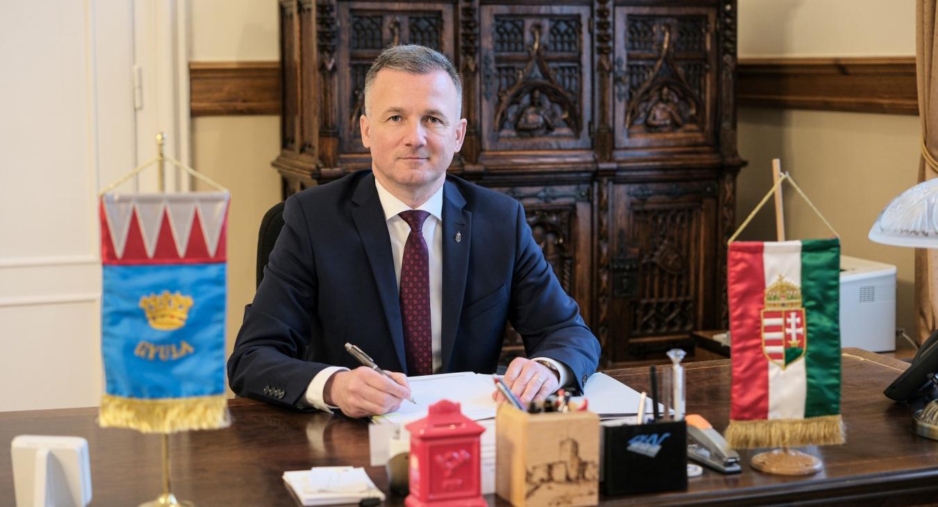 Lemond a gyulai polgármester?