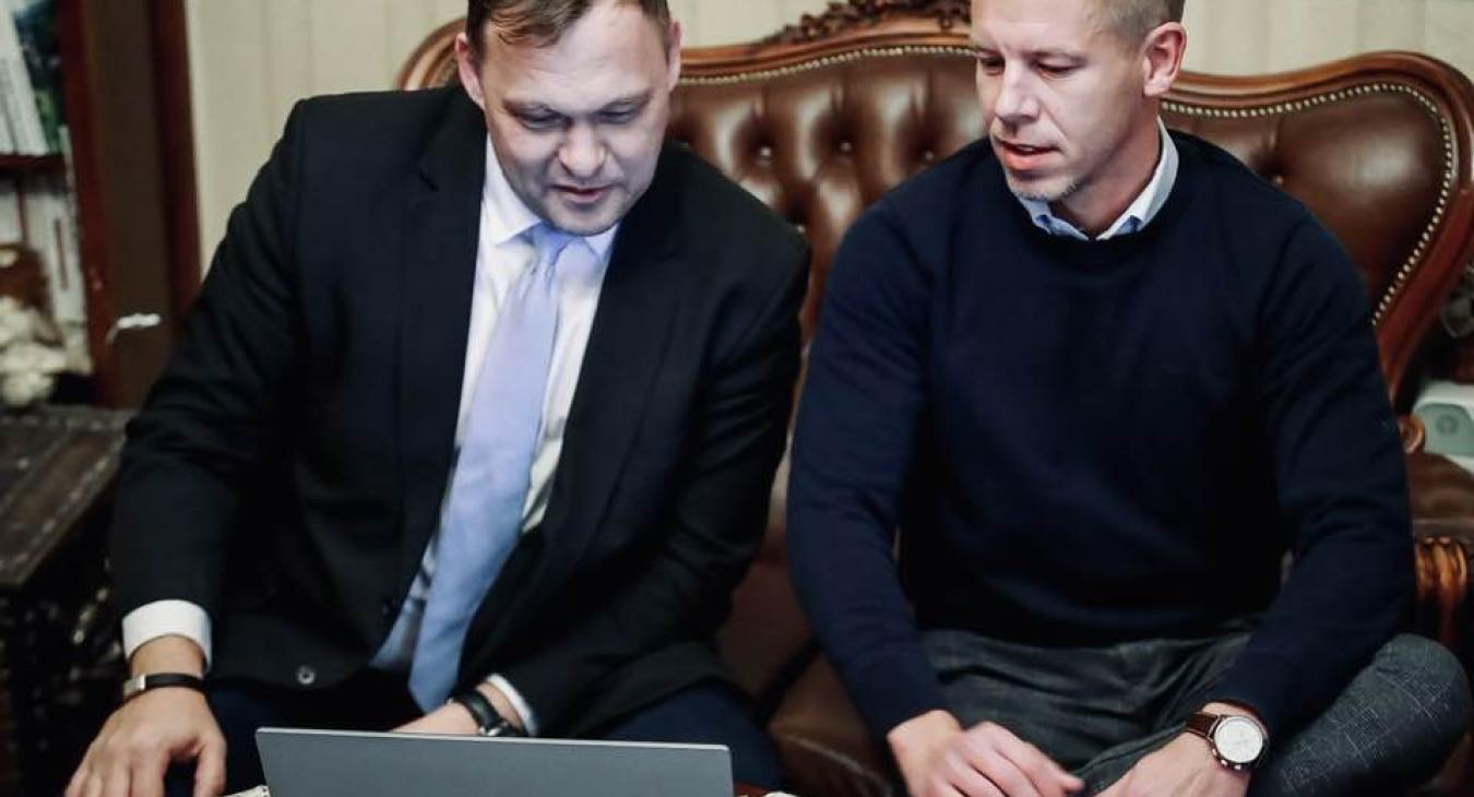 A Nemzetbiztonsági Bizottság elnökével egyeztetett Magyar Péter