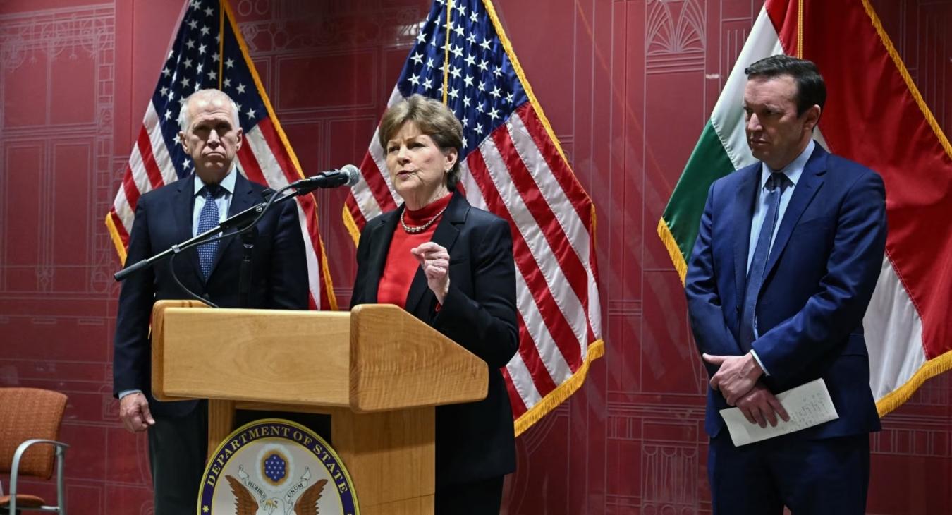 A magyar kormány nem állt szóba a NATO-bővítés miatt érkező amerikai küldöttséggel