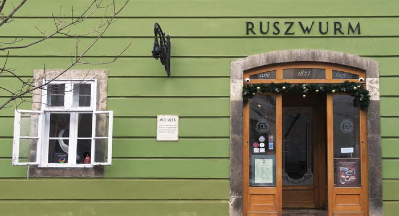 A fideszes vizsgálóbizottság bűncselekményre utaló jeleket fedezett fel a Ruszwurm-ügyben