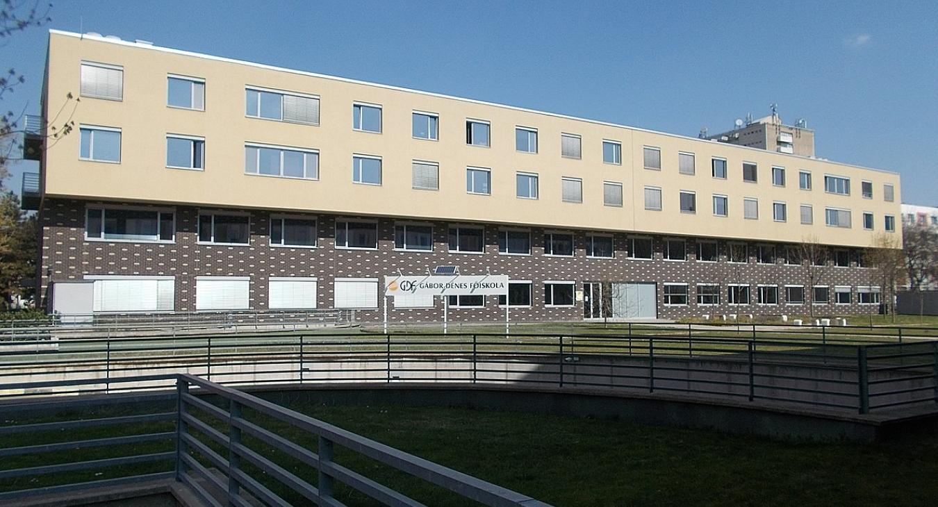 A Gábor Dénes Egyetem tájékoztatása a Tamási Áron Általános Iskola, Gimnázium és Német Nemzetiségi Gimnázium fenntartóváltása ügyében