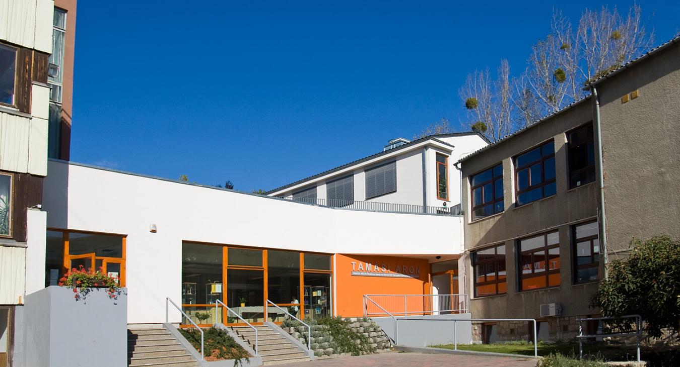 Mégsem lesz tandíjas a Tamási Áron iskola, a XII. kerület nemet mondott