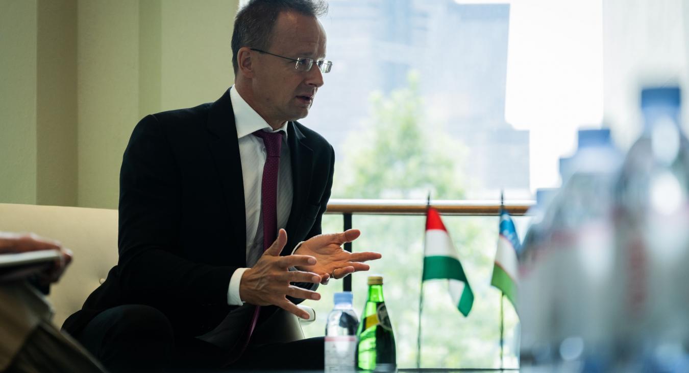 264 millió forint közpénzért bérelt Szijjártó Péter luxusgépet az utazásaihoz