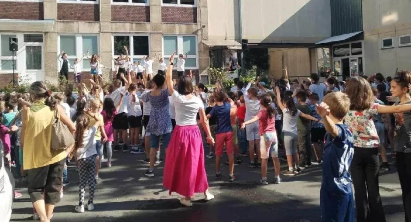 Harcos plébános és a szabadság ígérete