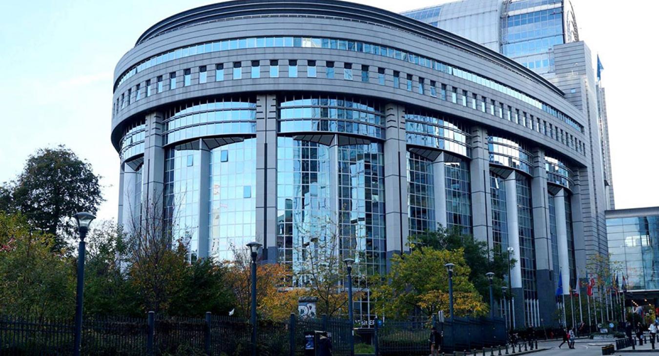 Orbán zsarolását emlegetik Brüsszelben, újra felfüggeszthetik az EU-forrásokat