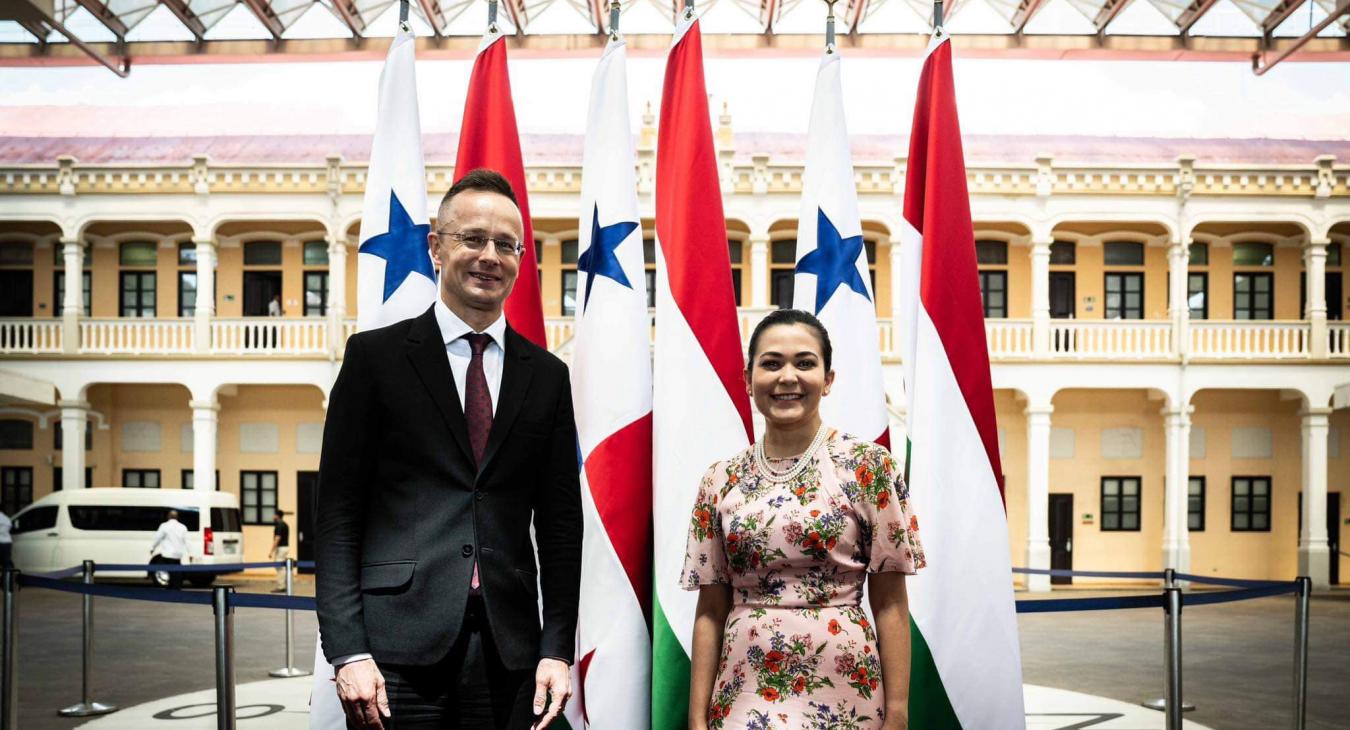 Szijjártó Péter: Szövetségre lépünk Panamával 