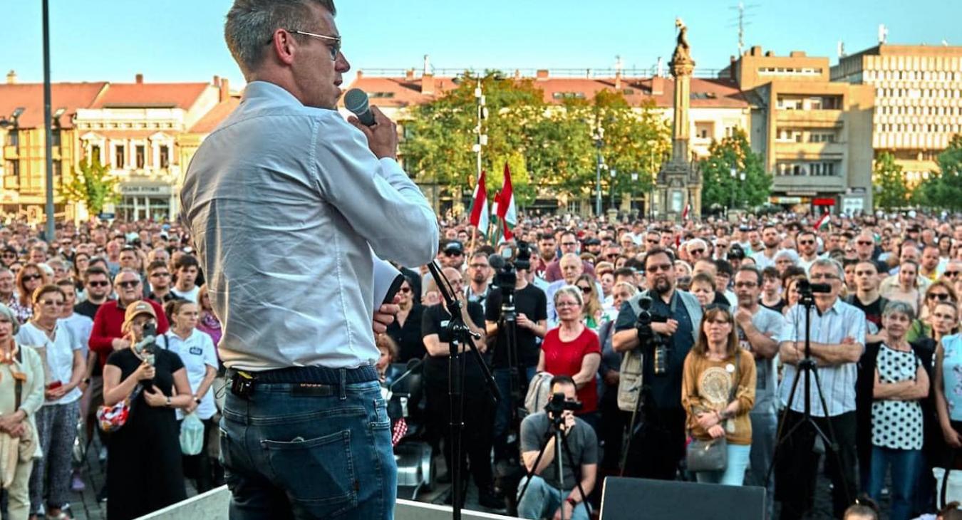 Politikai elemző: érdemes lenne többet aludnia Magyar Péternek