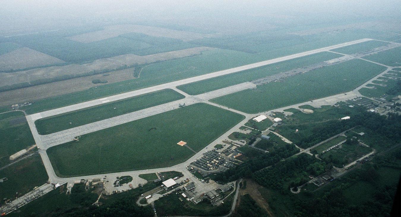 Máris továbbadja a kínai vevő a taszári repteret?