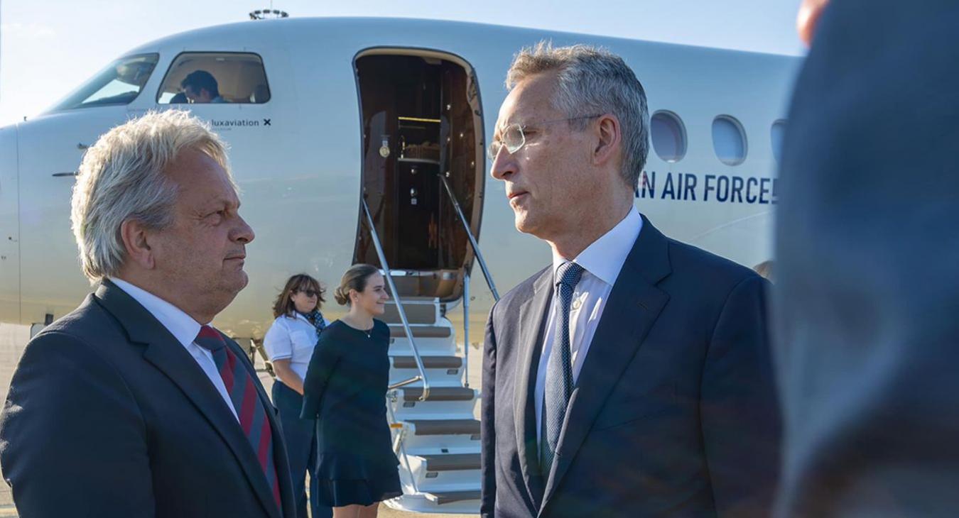 Stoltenberg már Budapesten van, a NATO-főtitkár Orbán Viktorral tárgyal