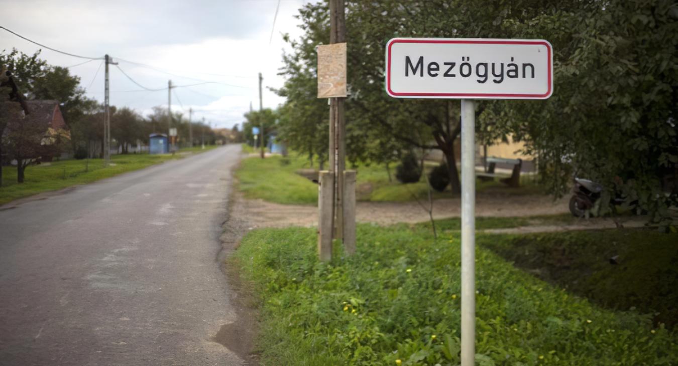 "A fideszes demokrácia szerint nem lehet kérdezni" - majdnem eldurvult a választási fórum Mezőgyánban 