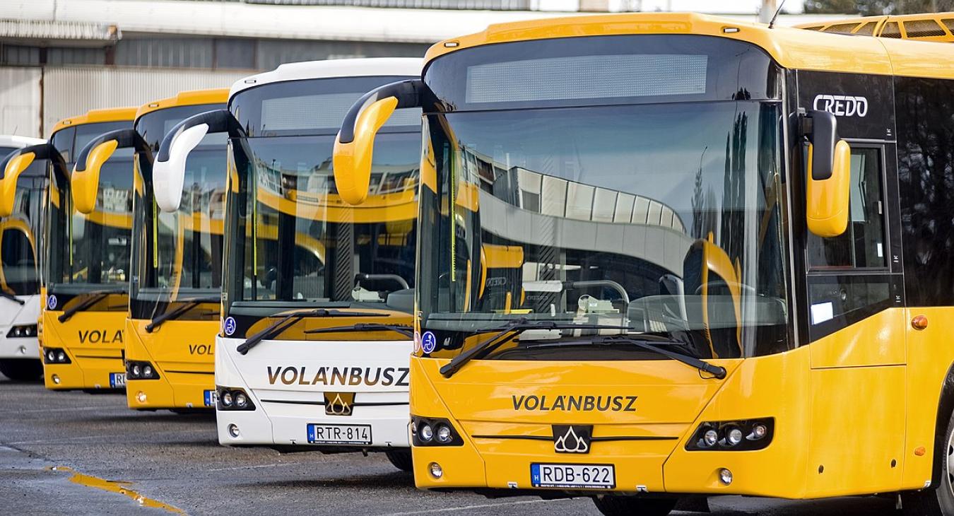 Átalakul a tömegközlekedés: megszűnik az önálló Volánbusz