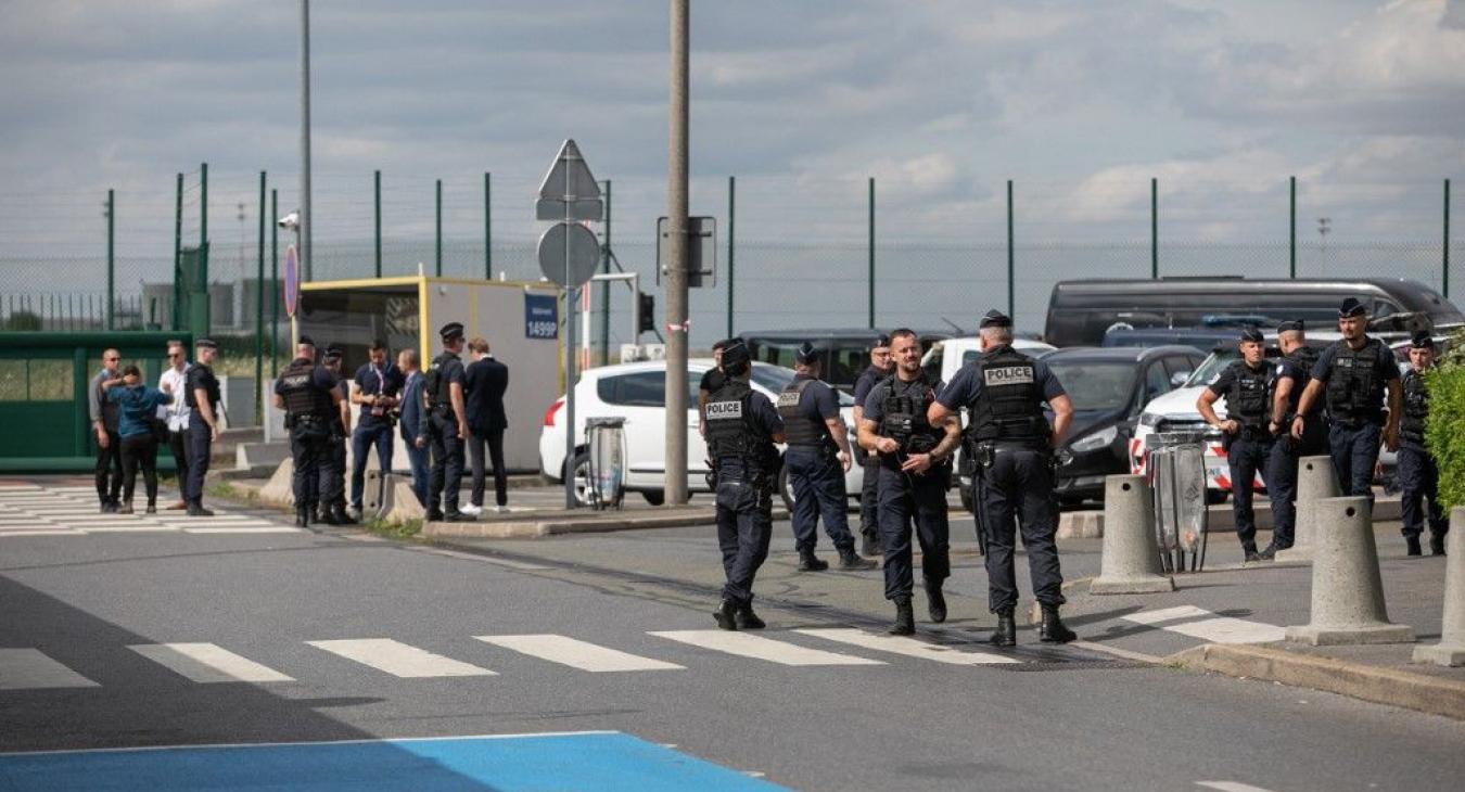 Rálőttek egy magyar kommunikációs vezetőre Franciaországban