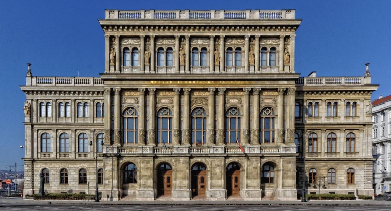 A Magyar Tudományos Akadémia elnökének, főtitkárának és főtitkárhelyettesének nyilatkozata 