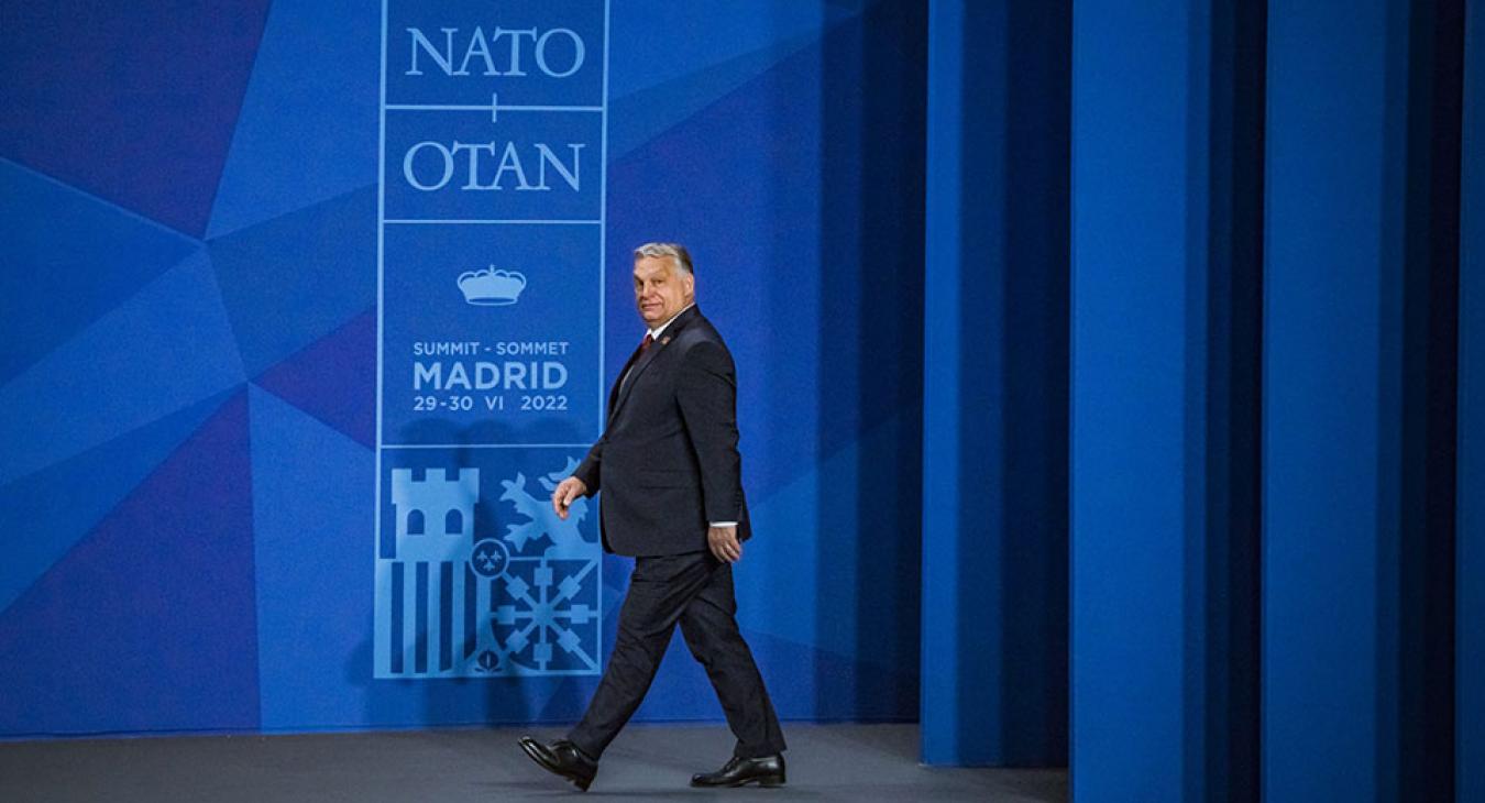 Magyarország az EU-és a NATO tagság nélkül ütközőzónává válhat