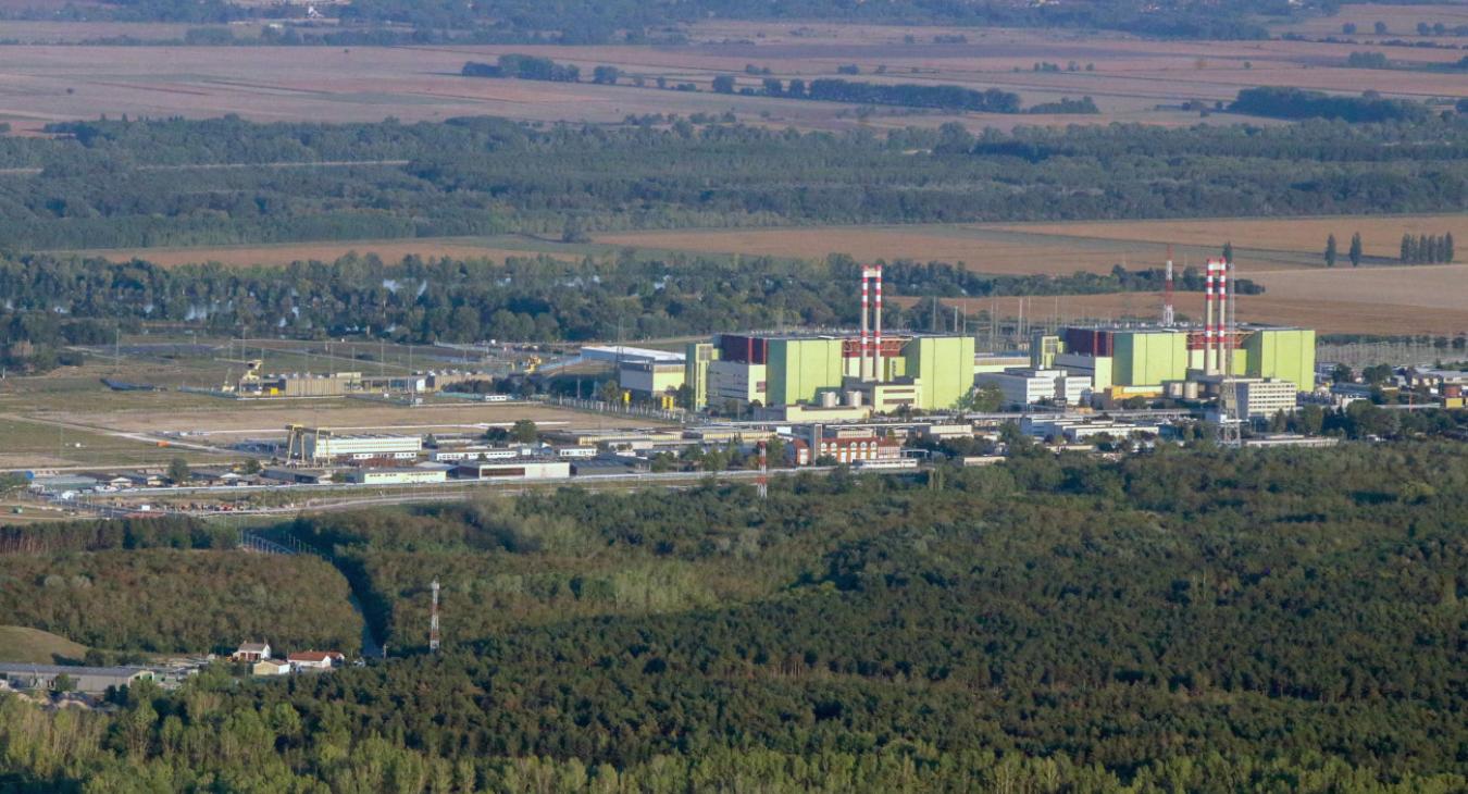 Francia fordulat a Paksi Atomerőműnél 