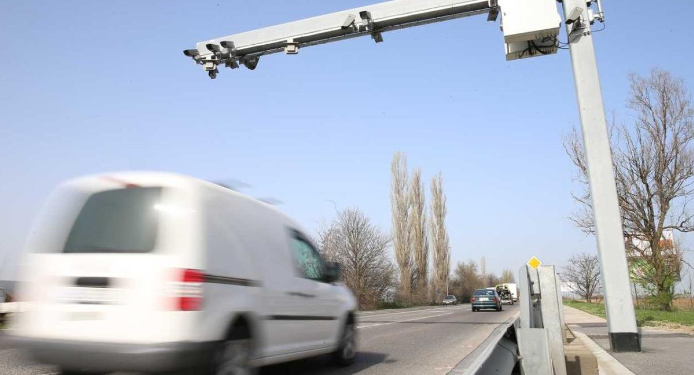 Nem szóltak róla, de már nemcsak a gyorshajtókra vadászik a VÉDA 