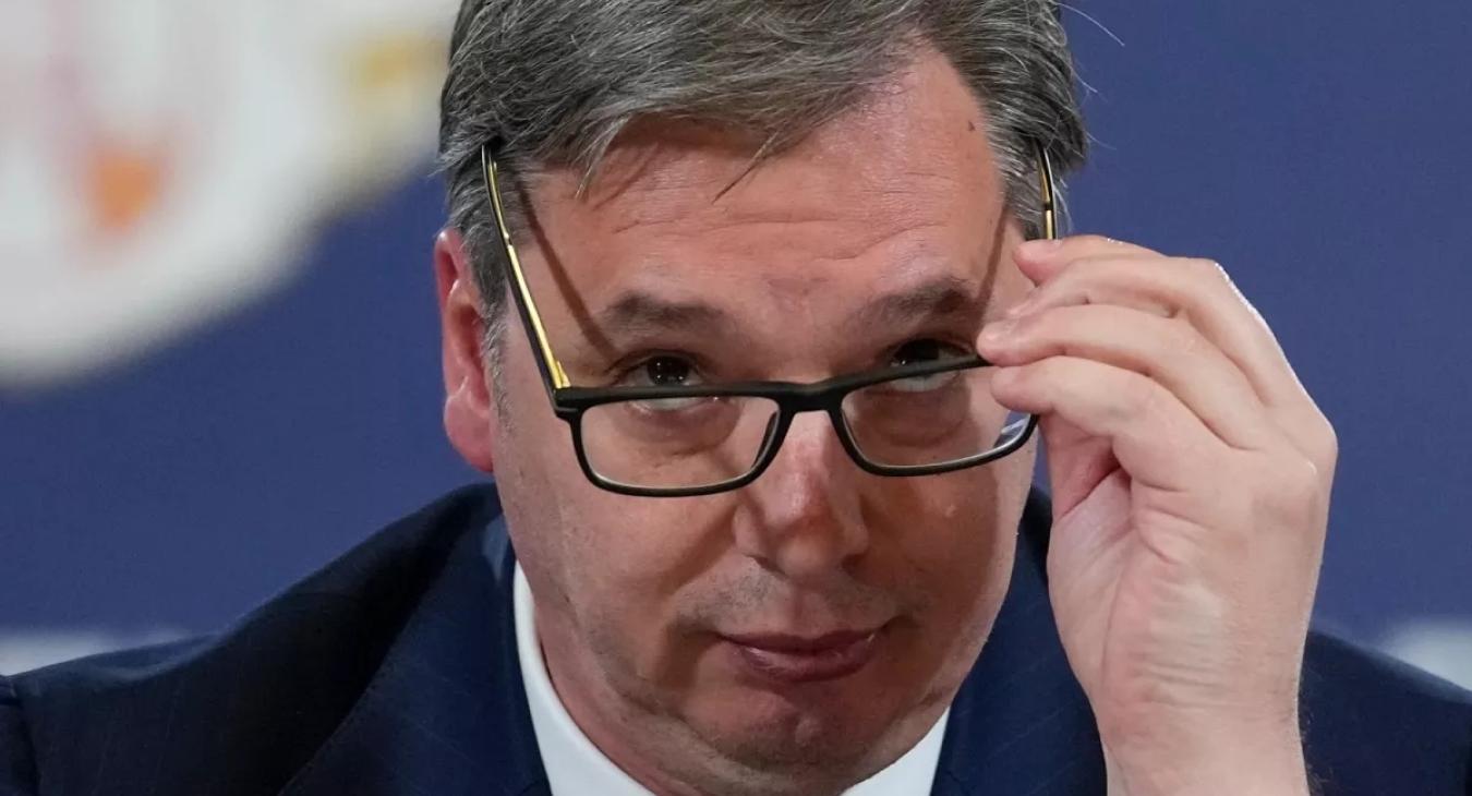 Verőemberek, korrupció, maffiakapcsolatok és gyorsan gazdagodó Vucic-koma