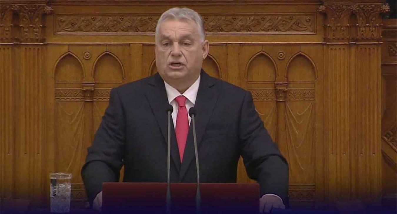 Orbán Viktor bejelentette, hogy lép életbe a kétgyerekesek szja-mentessége 