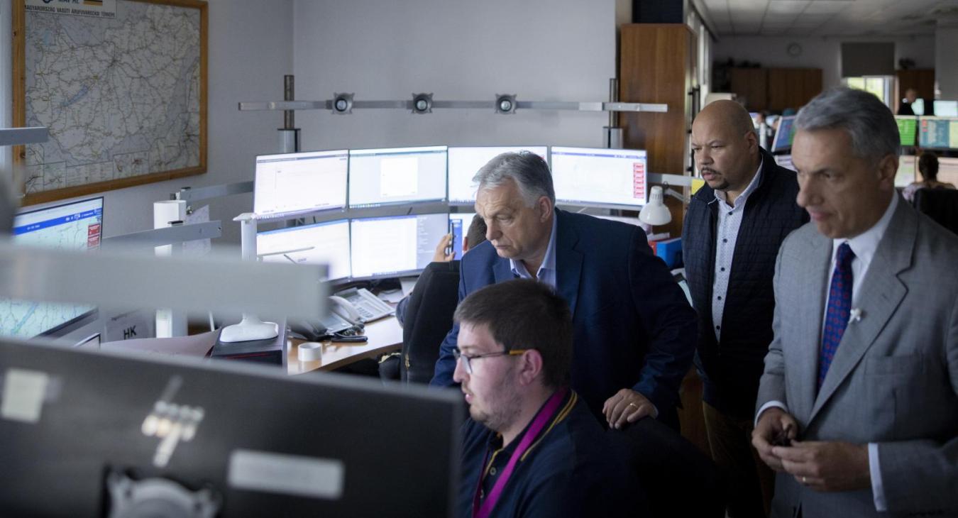 Bruttó 40 ezer forintot, „helytállási pénzt” kapnak a MÁV és a Volán viharkárok elhárításában résztvevő munkavállalói