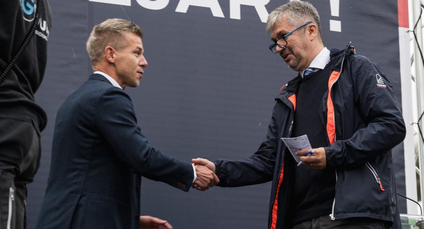 Bruck András: Hadházy Ákos esete Magyar Péterrel