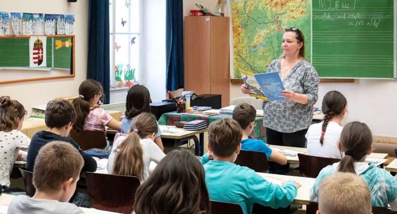 Tankötelezettség Magyarországon: itt a törvény