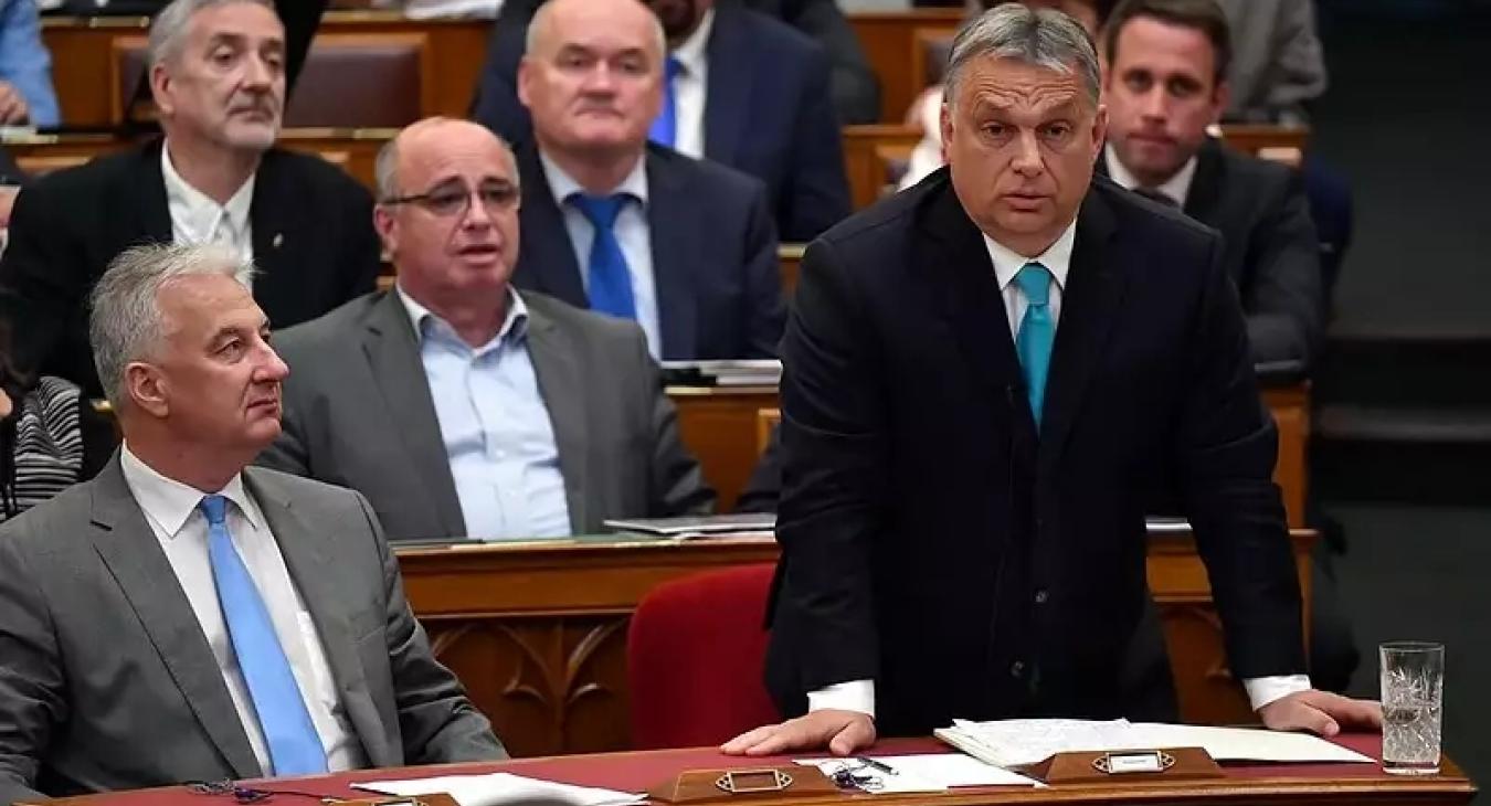 Egy dokumentum szerint Orbán Viktor és a Habsburg-család is részese egy szélsőséges hálózatnak