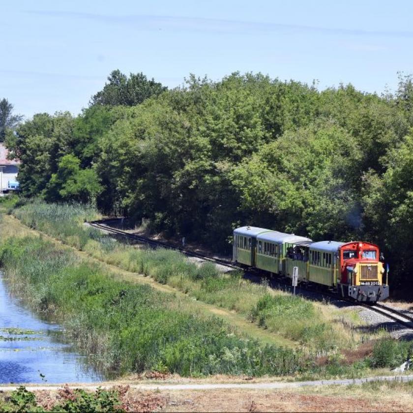 Somogyország kincse díjat kapott a balatonfenyvesi kisvasút