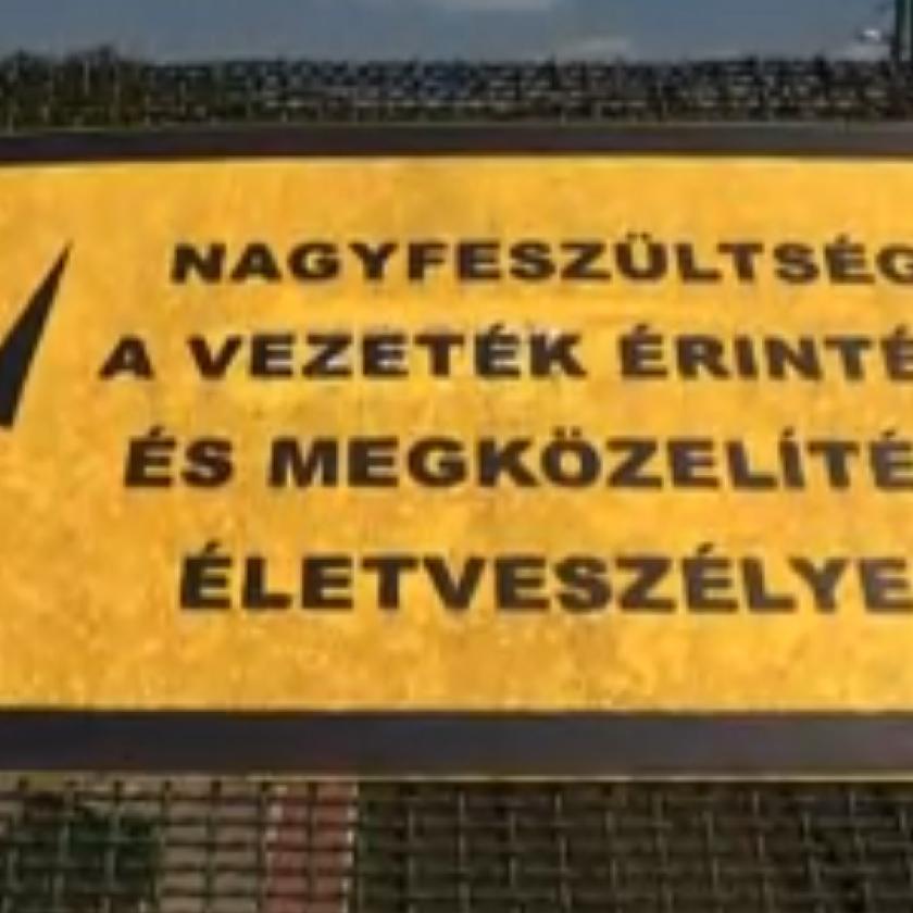 Életveszélyesen megsérült két szerelő