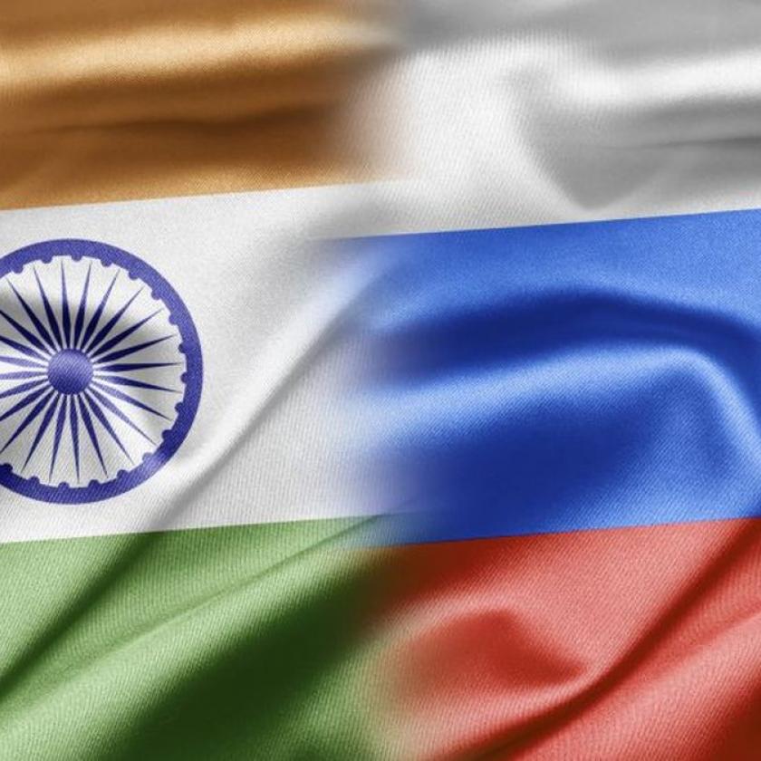 India beintett Oroszországnak 