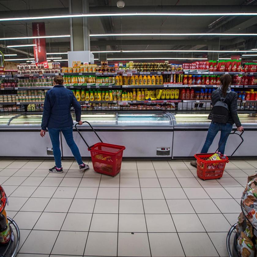 Menthetetlenül elfogyott a magyarok pénze