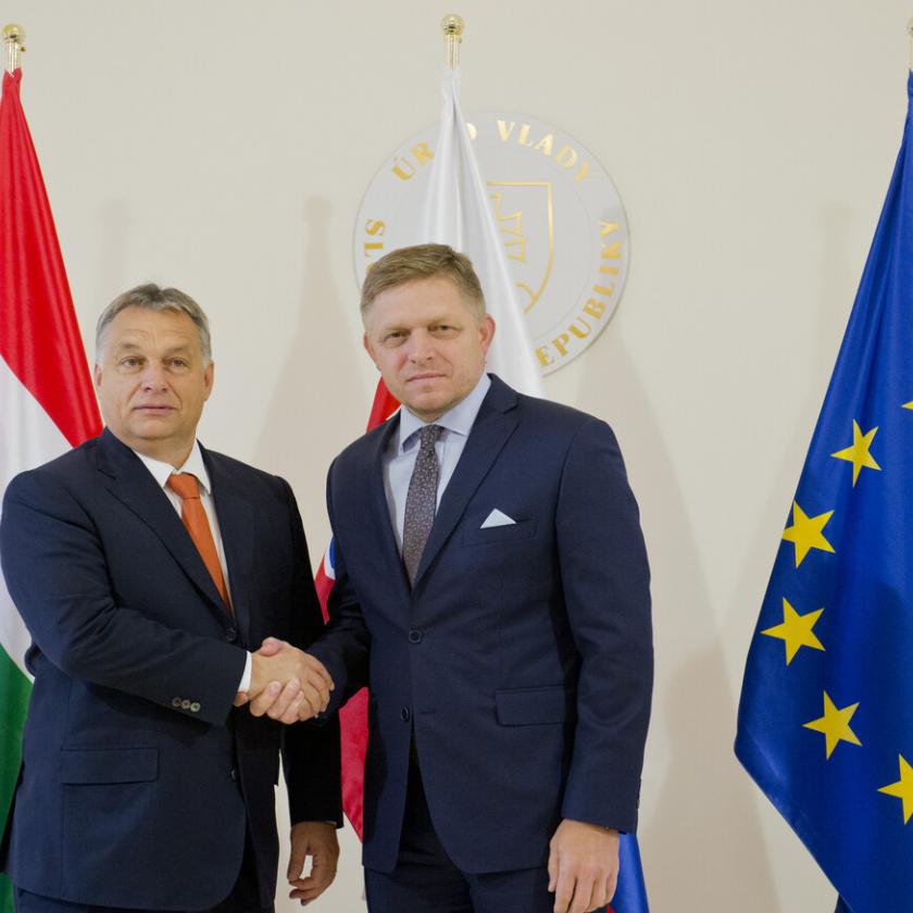 Robert Fico Budapestre jön tárgyalni Orbán Viktorral