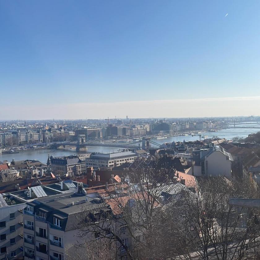 Marad a hideg időjárás