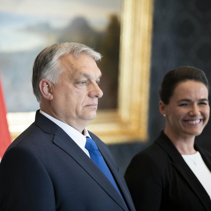 Orbán elnyomta a parázsló csikket