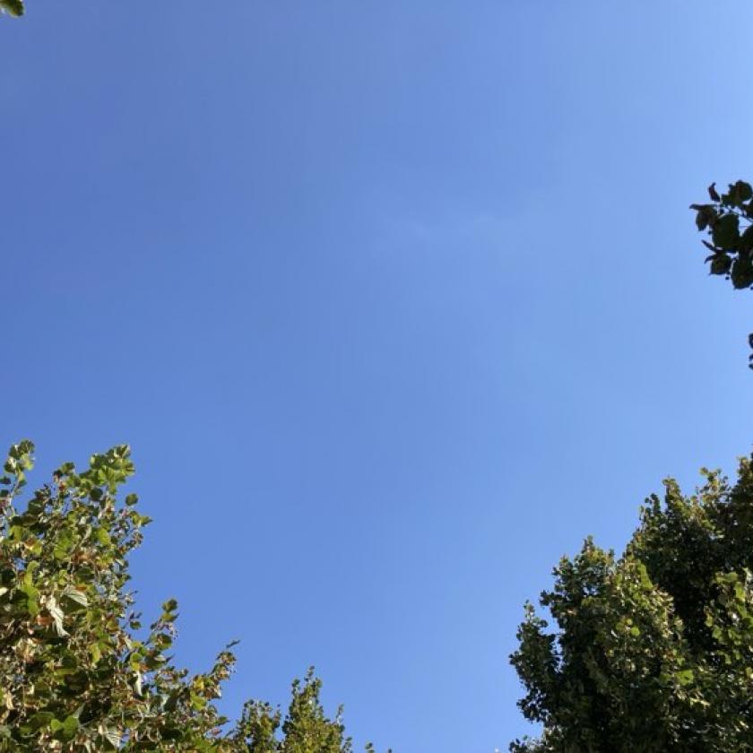 Zavartalan napsütés