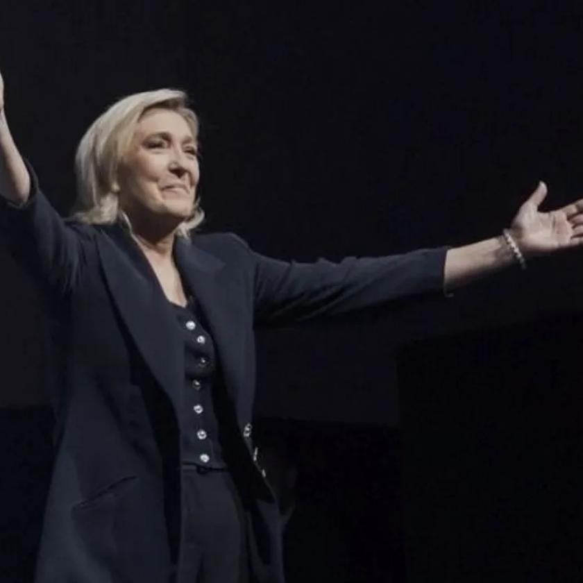 Le Pen pártja is csatlakozik a Patrióták Európáért frakcióhoz 