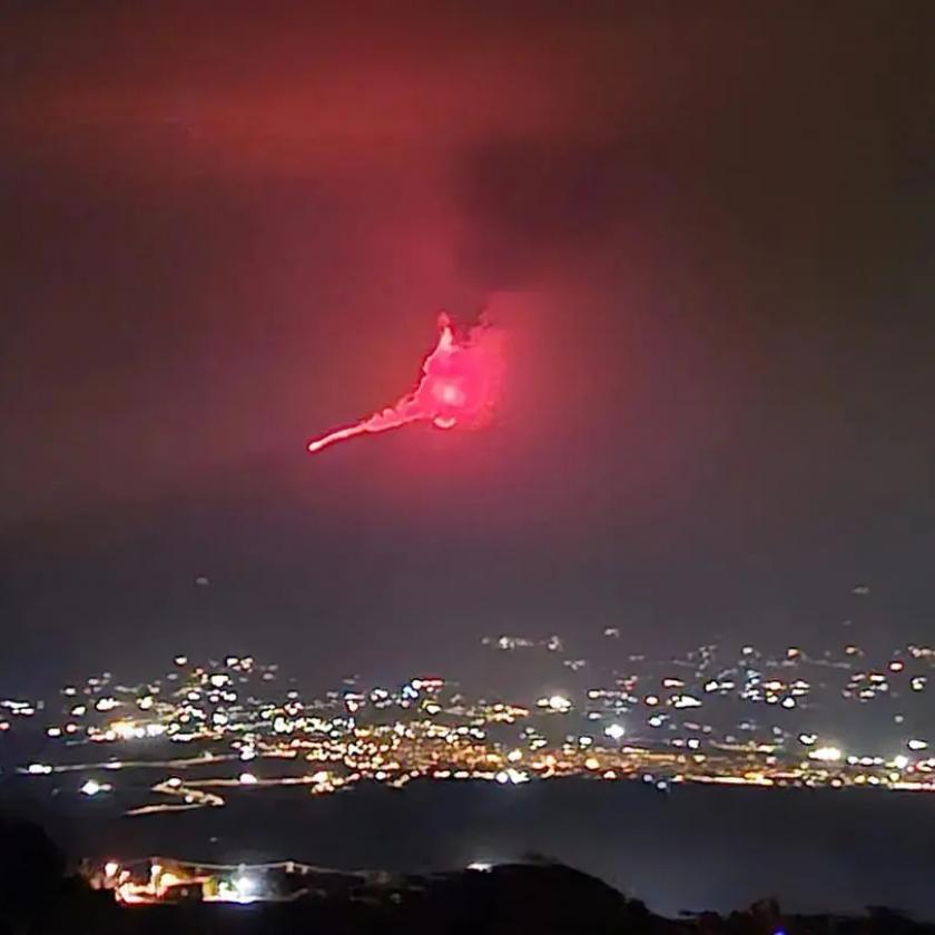 Mintha egy szörny közeledne - a tomboló Etna hangja - VIDEÓ