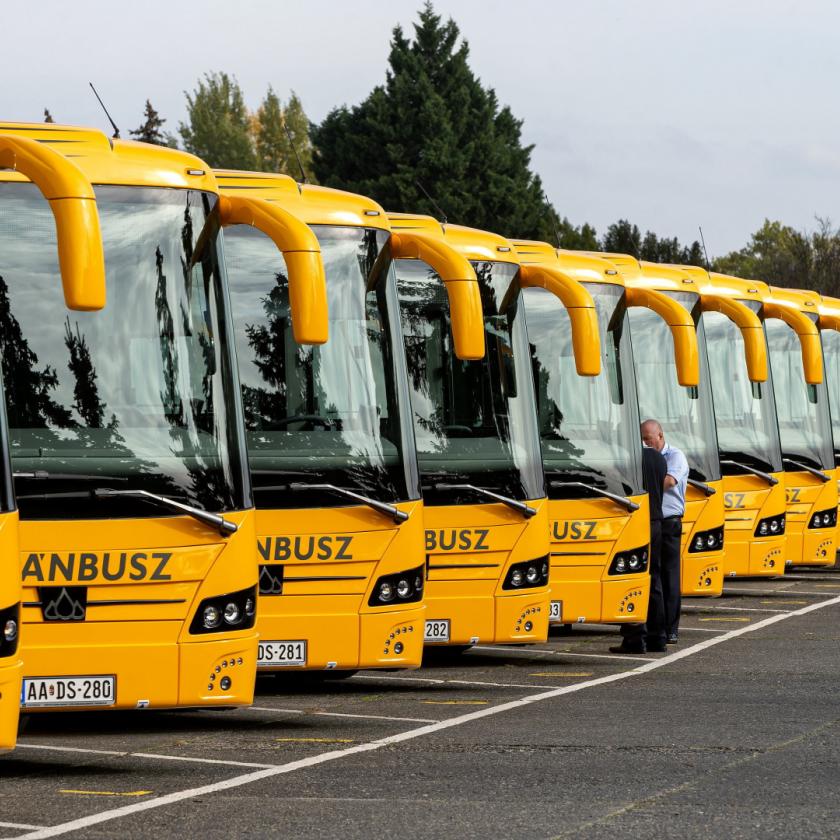 Több térségben változnak a menetrendek a Volánbusznál