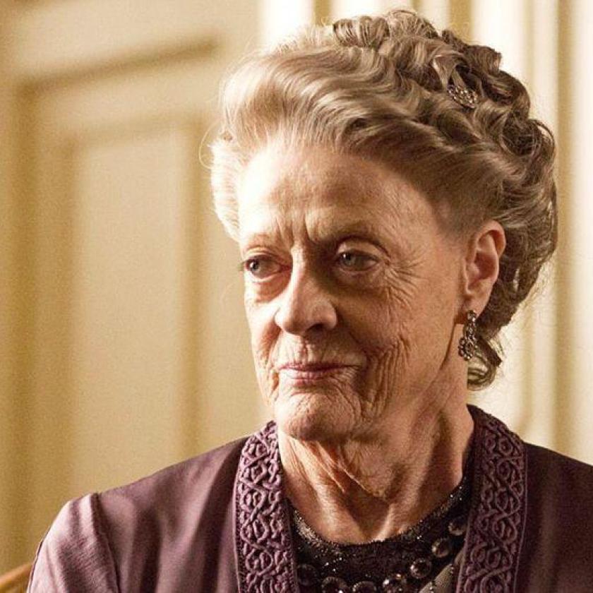 Elhunyt Maggie Smith