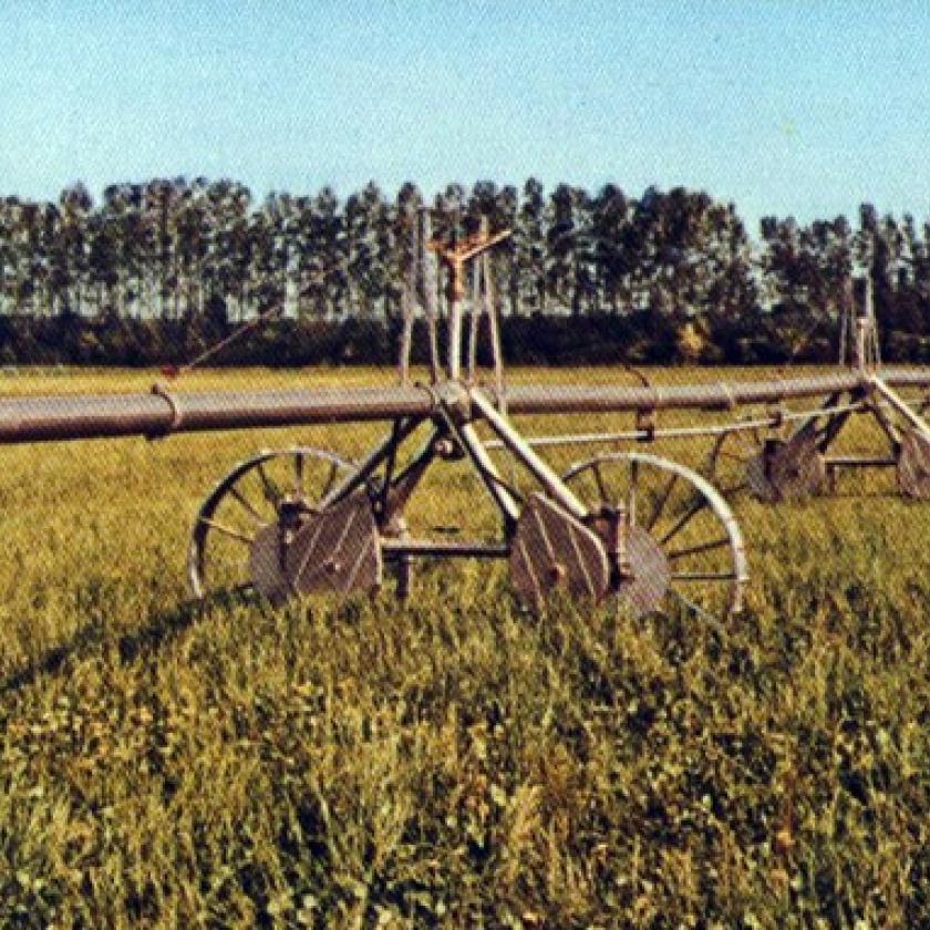 Életmentő volt Magyarország számára nemrég az eső, kár, hogy a 2010 utáni döntések miatt a magyar mezőgazdaság ma alig jut vízhez 