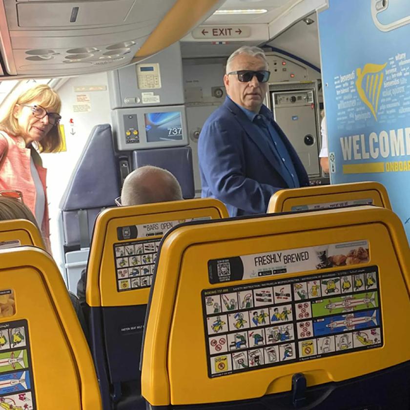 Orbán Viktor és felesége Brüsszelbe utazott fapados járattal