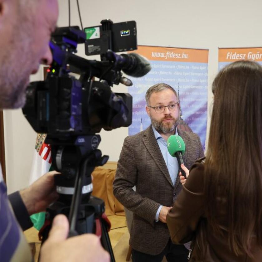 Orbán Balázs sajnálja a civilektől a 8 milliárdot, miközben az általa vezetett MCC csak a Richtertől kapott ugyanennyit tavaly