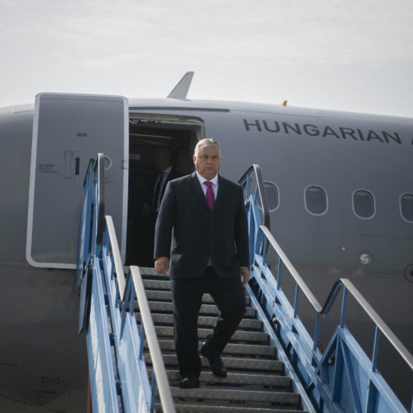   Rejtély, mennyiért utazott külföldre Orbán Viktor, öt évig a szállásáért fizetett összegek is titokban maradnak