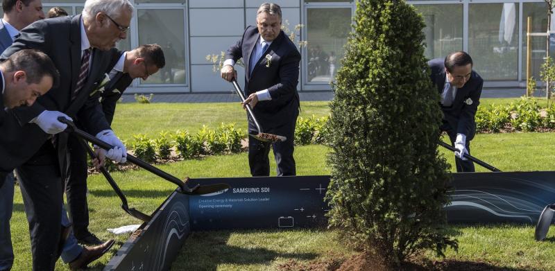 A magasabb bérekhez nem akkugyár-betelepítés kell