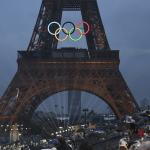 Meggyújtották a párizsi olimpia lángját, hivatalosan elkezdődtek a XXXIII. nyári ötkarikás játékok 